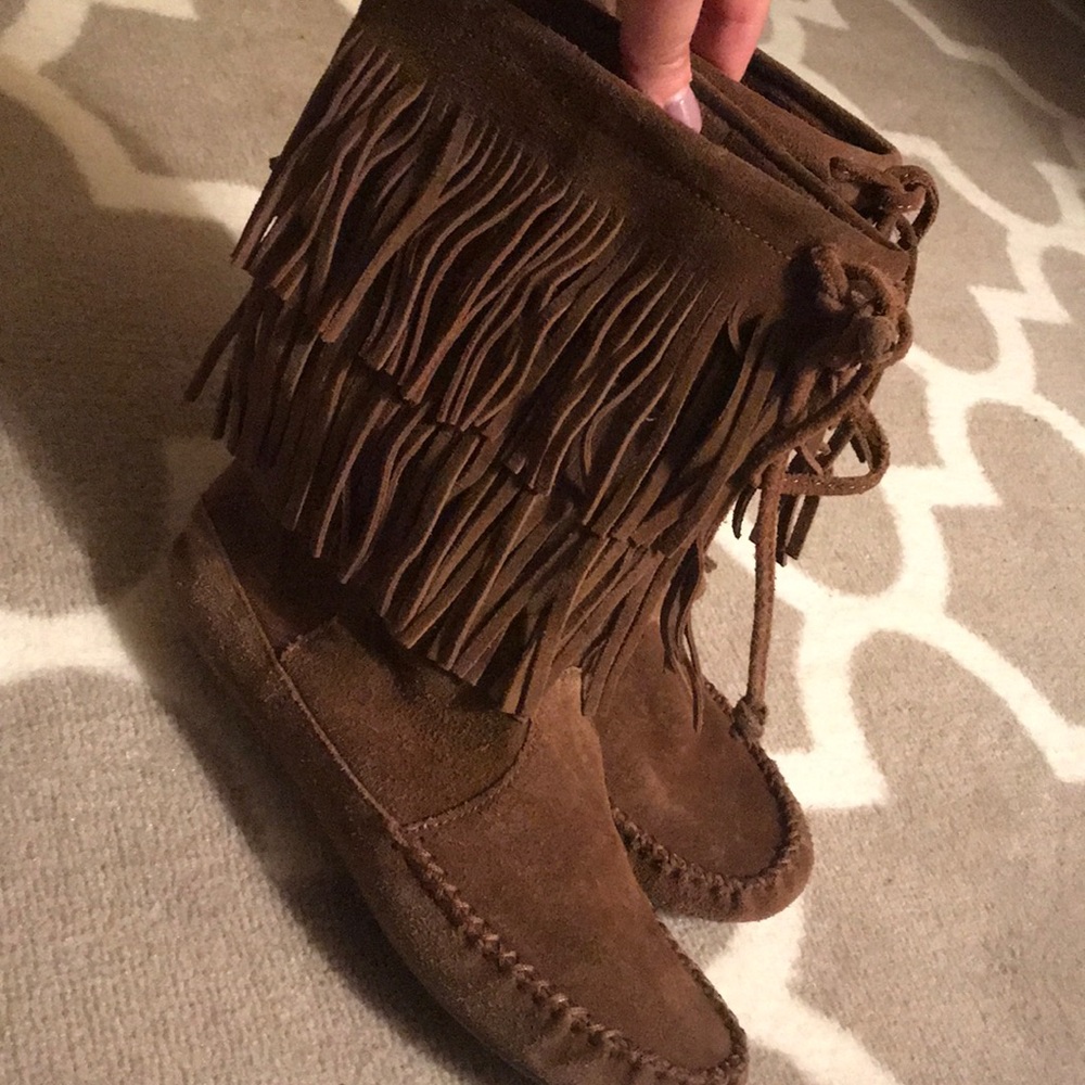Minnetonka shoes 👟